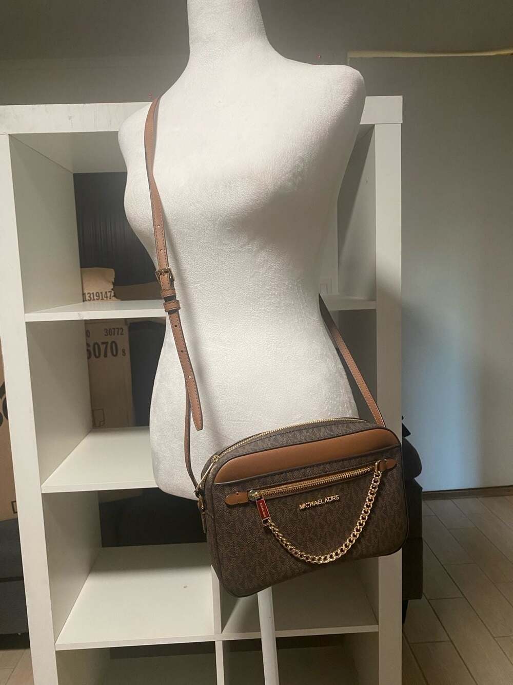 Michael Kors Jet Set Large EW Brown Signature PVC Zip Chain Crossbody